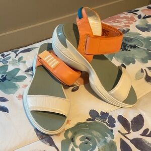 Sorel Women’s Orange and Cream Sport Sandals